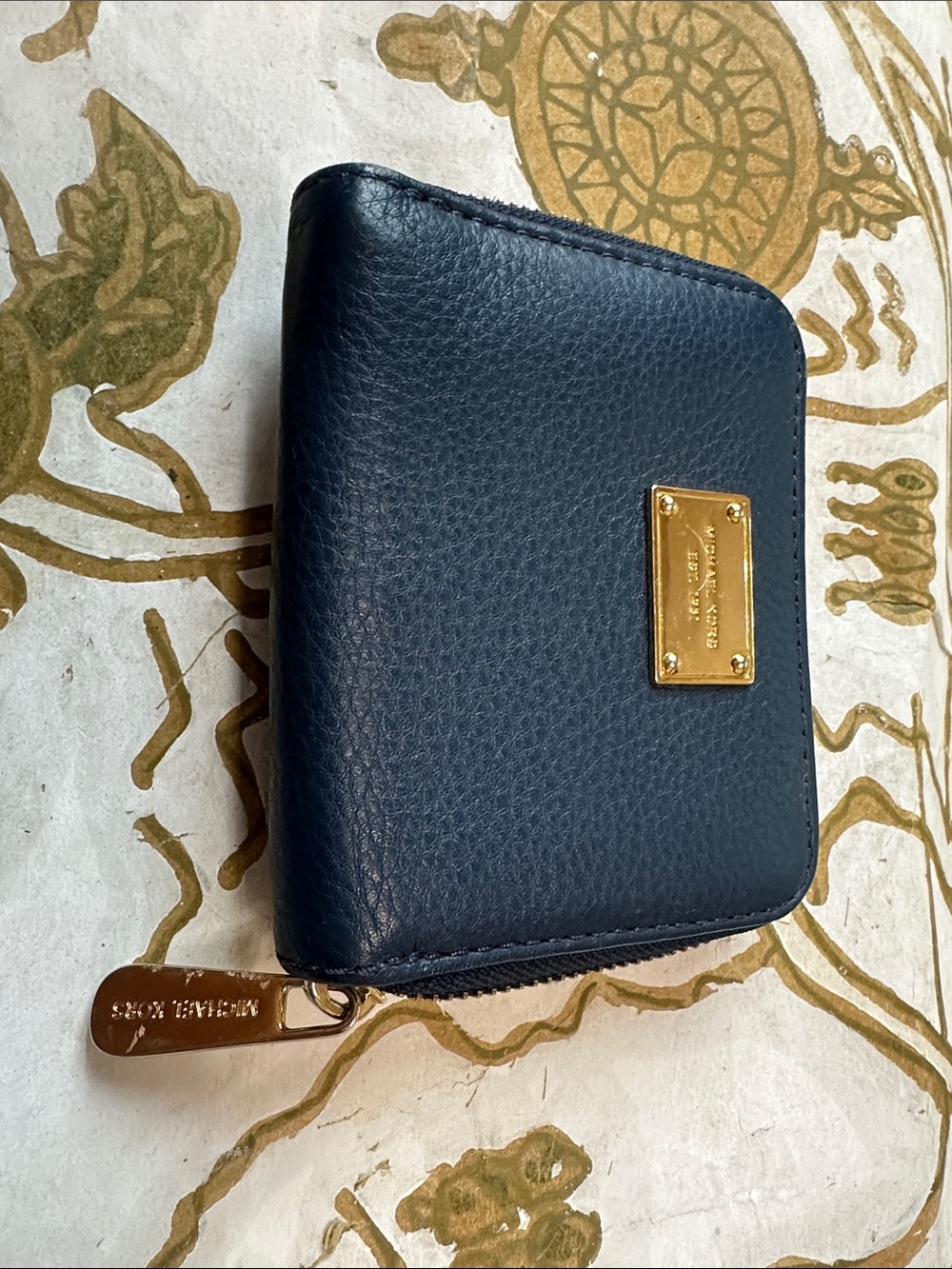 Michael Kors Navy Pebbled Leather Zip Card Holder with Gold Plaque
